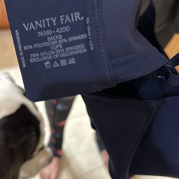 Vanity fair navy blue 42DD - Picture 2 of 2
